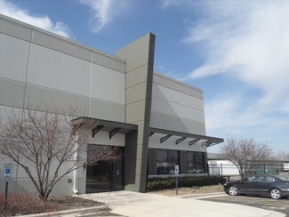 Plus de détails pour 310 E Crossroads Pky, Bolingbrook, IL - Industriel/Logistique à louer
