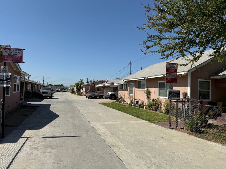 5200 Live Oak St, Cudahy, CA à vendre - Photo de l’immeuble – Image 2 sur 13
