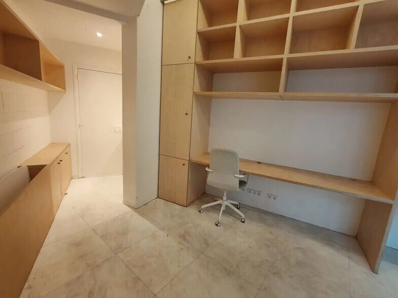 Bureau dans Paris à louer - Photo de l’immeuble – Image 3 sur 7