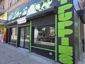 3924-3952 Queens Blvd, Sunnyside, NY à louer Photo de l’immeuble– Image 1 sur 9
