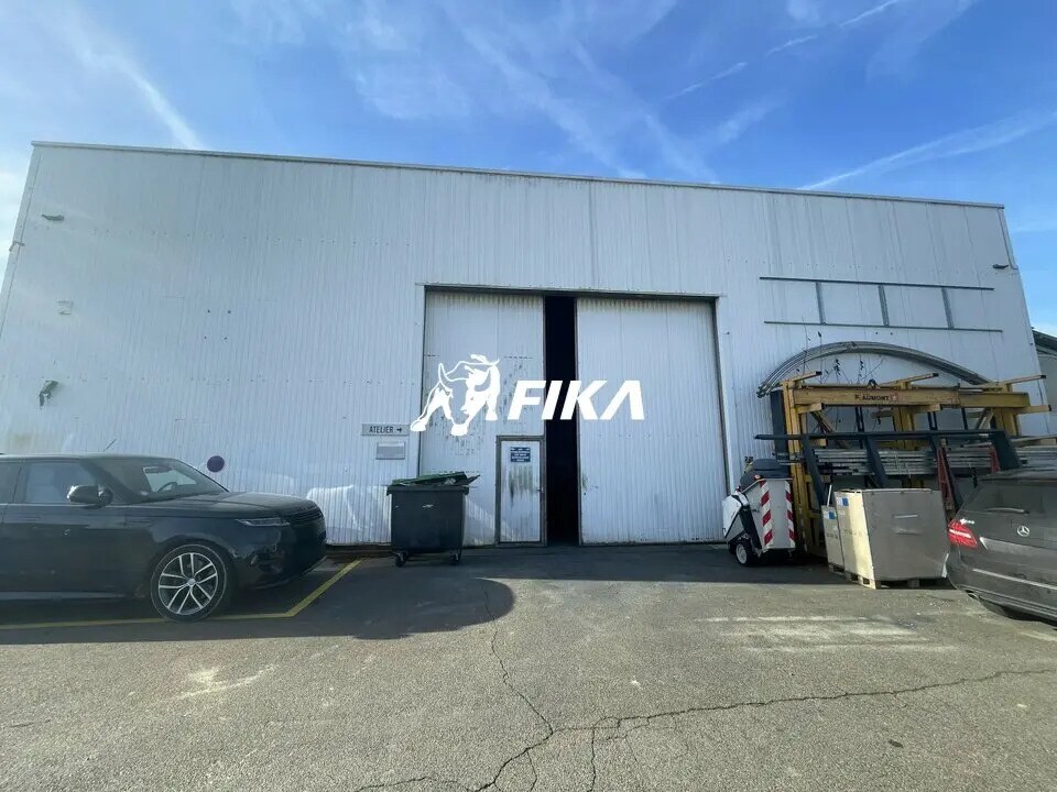 Local d’activités dans Toulouse à louer Photo de l’immeuble– Image 1 sur 18