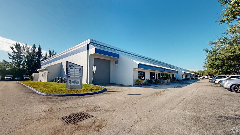 4800 SW 51st St, Davie, FL à louer - Numérisation 3D Matterport – Image 2 sur 17