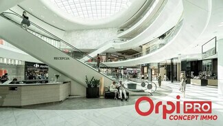 Plus de détails pour Local commercial à louer