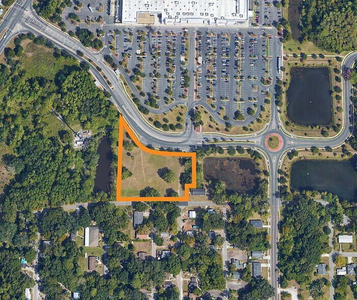 1800 NE 12th Ave, Gainesville, FL à vendre - Aérien – Image 2 sur 3