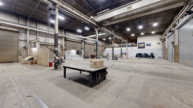 6455 NE Columbia Blvd, Portland, OR à louer Numérisation 3D Matterport– Image 1 sur 15