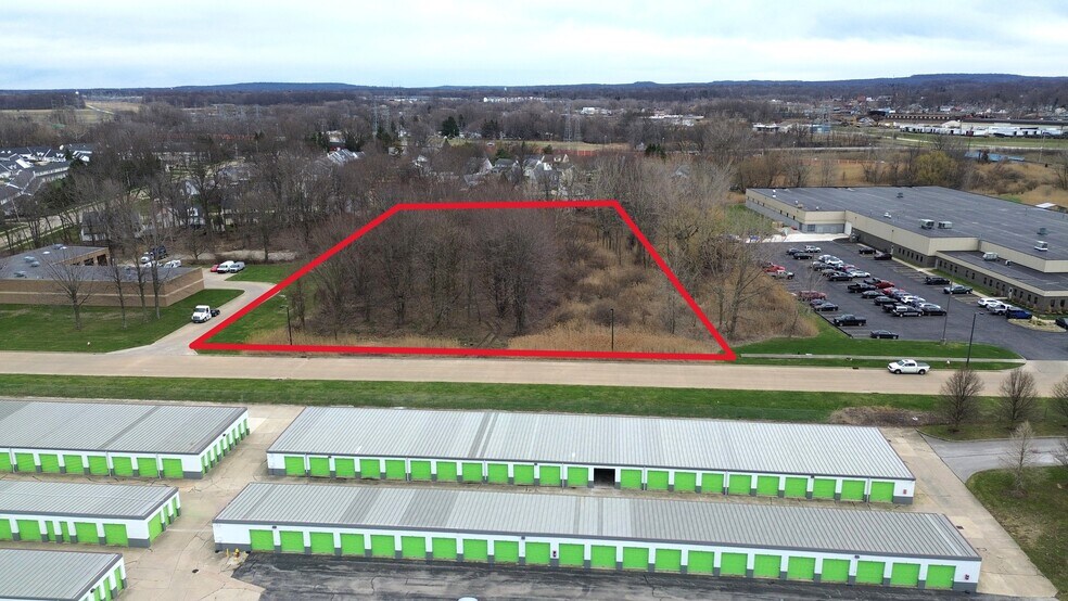 13 Research Dr, Eastlake, OH à vendre - Photo de l’immeuble – Image 2 sur 6