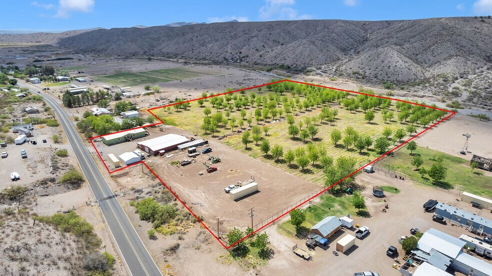 714 New Mexico 52, Cuchillo, NM à vendre - Photo de l’immeuble – Image 3 sur 93