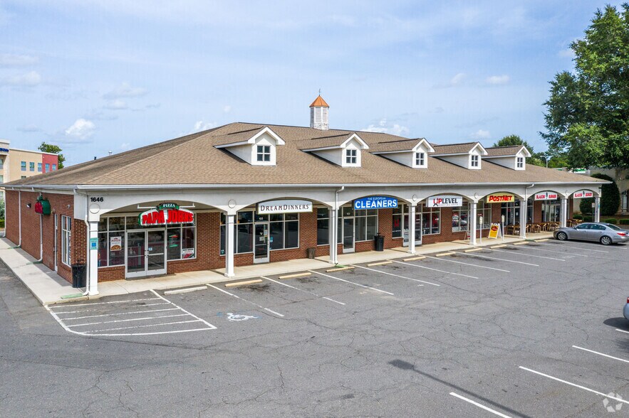 1646 W Hwy 160, Fort Mill, SC à louer - Photo de l’immeuble – Image 3 sur 5