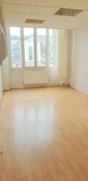 49 Rue Lamartine, Versailles à louer - Photo intérieure – Image 2 sur 4