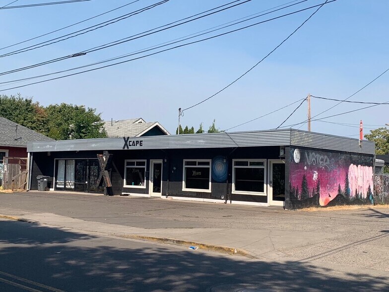 245 Van Buren St, Eugene, OR à louer - Photo de l’immeuble – Image 1 sur 22