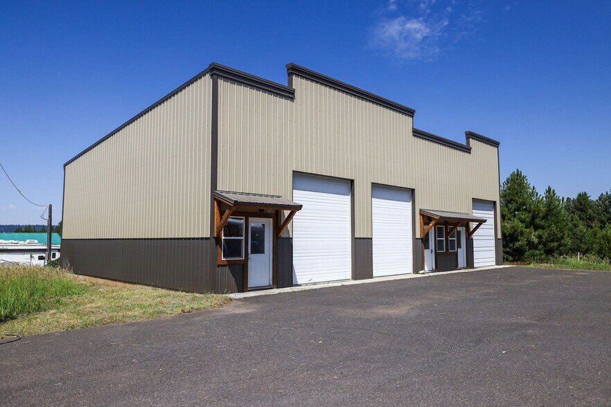 460 Krahn Ln, Mccall, ID à vendre - Photo de l’immeuble – Image 1 sur 27