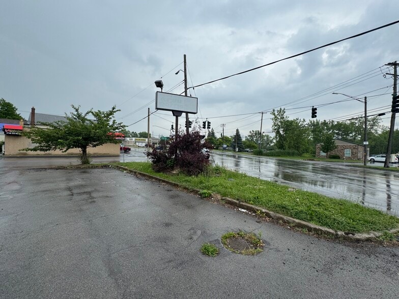 2990 Seneca St, West Seneca, NY à louer - Photo de l’immeuble – Image 3 sur 3