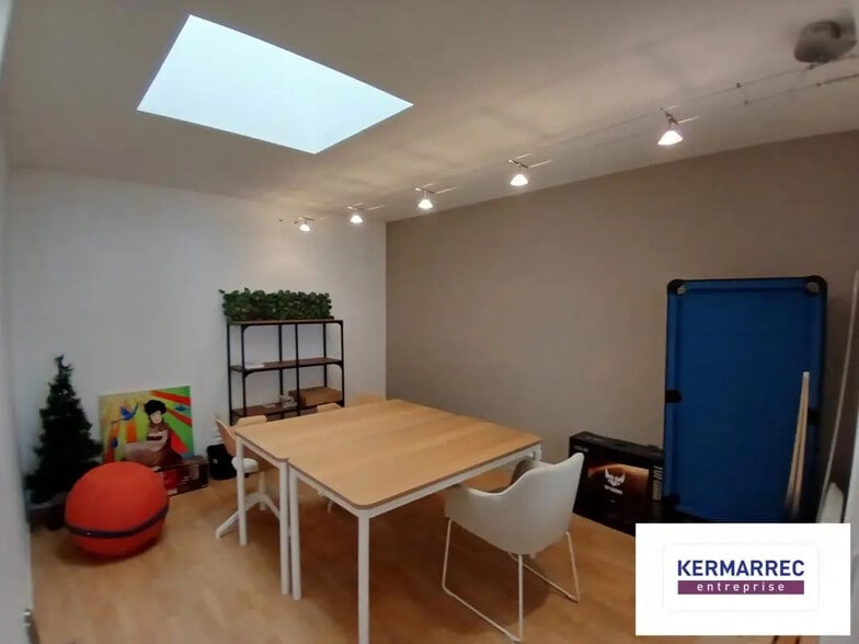 Bureau dans Nantes à louer - Photo de l’immeuble – Image 3 sur 5