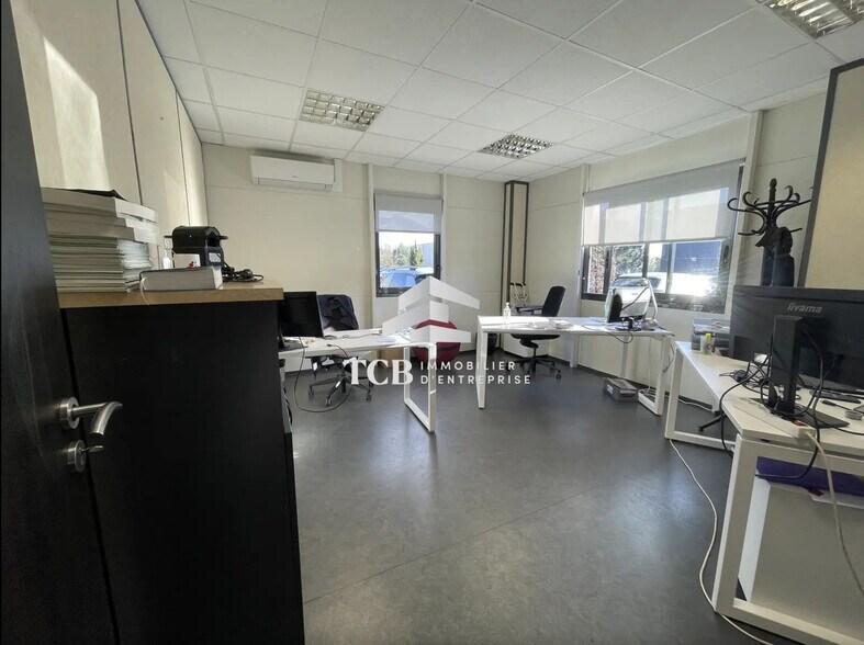 Bureau dans Les Sorinières à vendre - Photo de l’immeuble – Image 3 sur 5