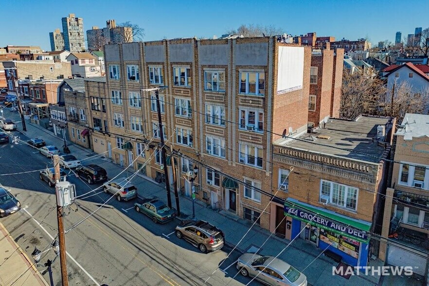 6112 Park Ave, West New York, NJ à vendre - Photo de l’immeuble – Image 2 sur 4