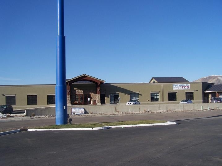 2620 commercial Way, Rock Springs, WY à louer Photo principale– Image 1 sur 30