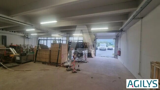 Plus de détails pour 14 Avenue Du 1er Mai, Palaiseau - Local d’activités à vendre