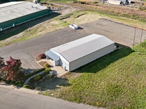 13735 SW Galbreath Dr, Sherwood, OR à louer Photo intérieure– Image 1 sur 27