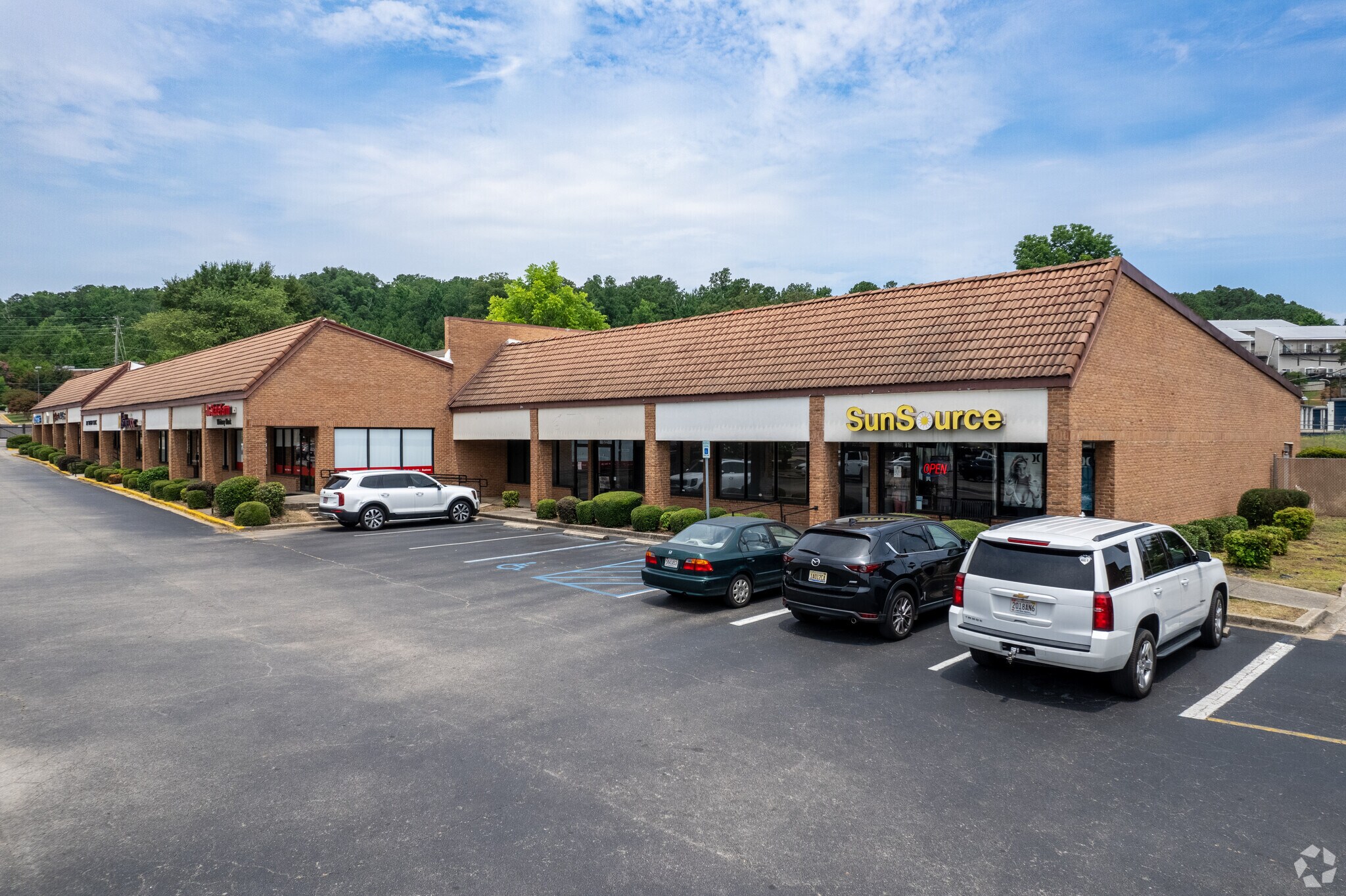 1506-1524 Montclair Rd, Irondale, AL à louer Photo principale– Image 1 sur 5