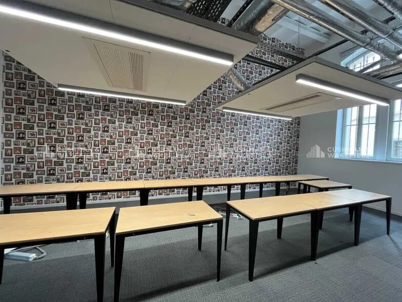 1 Place De L'hôtel Des Postes, Marseille à louer - Photo intérieure – Image 3 sur 16