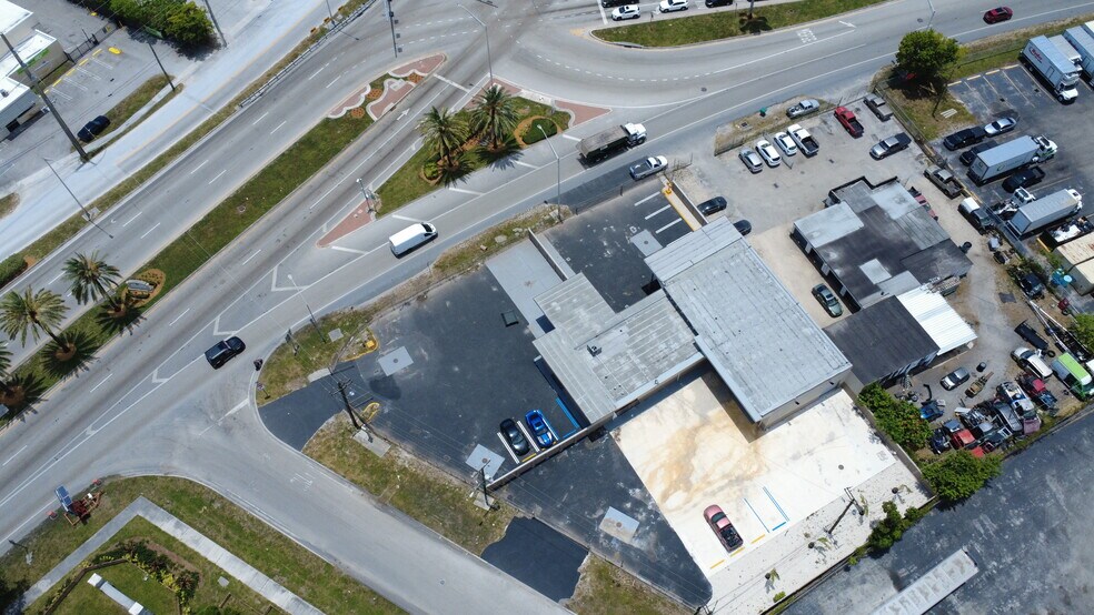 17440 NW 2nd Ave, Miami, FL à vendre - Photo de l’immeuble – Image 3 sur 14