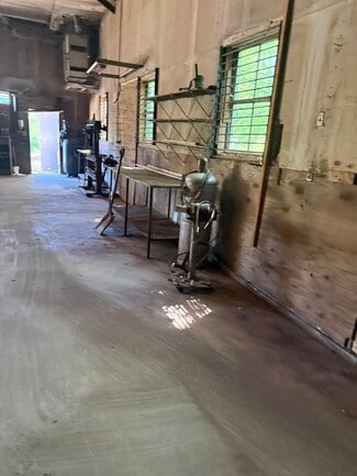 Plus de détails pour 600 9th St, Albert Lea, MN - Industriel/Logistique à vendre