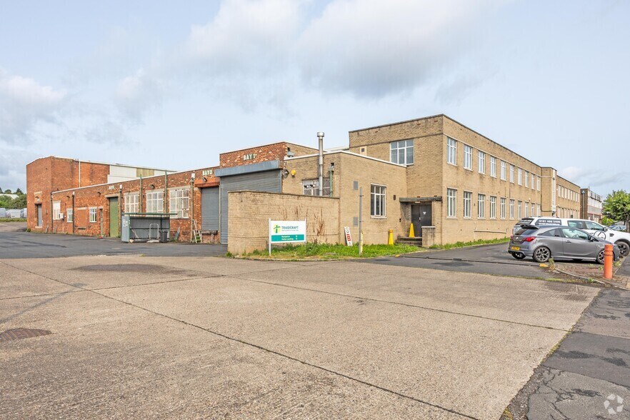 Team Valley Trading Estate portefeuille de 2 biens à vendre sur LoopNet.fr - Photo principale – Image 2 sur 2