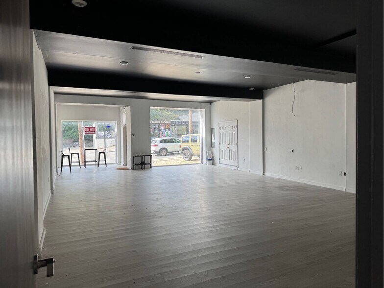 1208-1210 Northern Blvd, Manhasset, NY à louer - Photo de l’immeuble – Image 2 sur 6