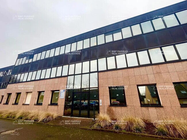 Plus de détails pour Bureau à louer