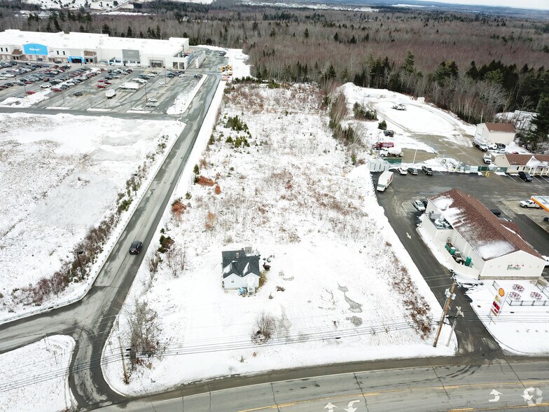 352 High St, Ellsworth, ME à vendre - Photo principale – Image 1 sur 5