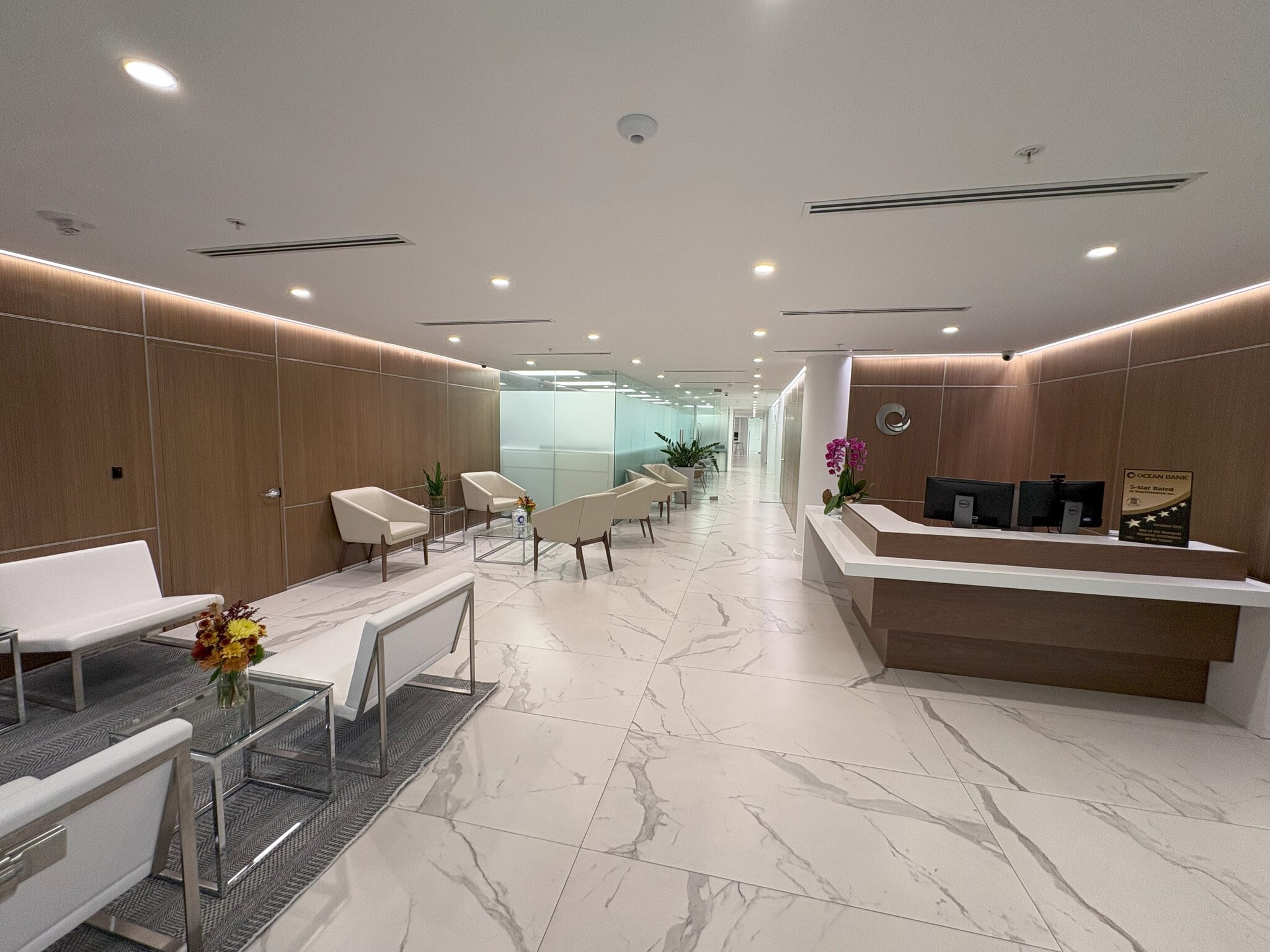 782-784 NW 42nd Ave, Miami, FL à louer Photo intérieure– Image 1 sur 7