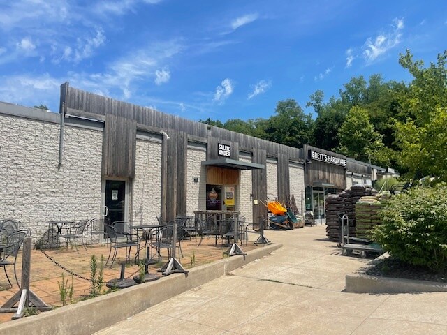 18-20 W Main St, Beacon, NY à louer - Photo de l’immeuble – Image 2 sur 9