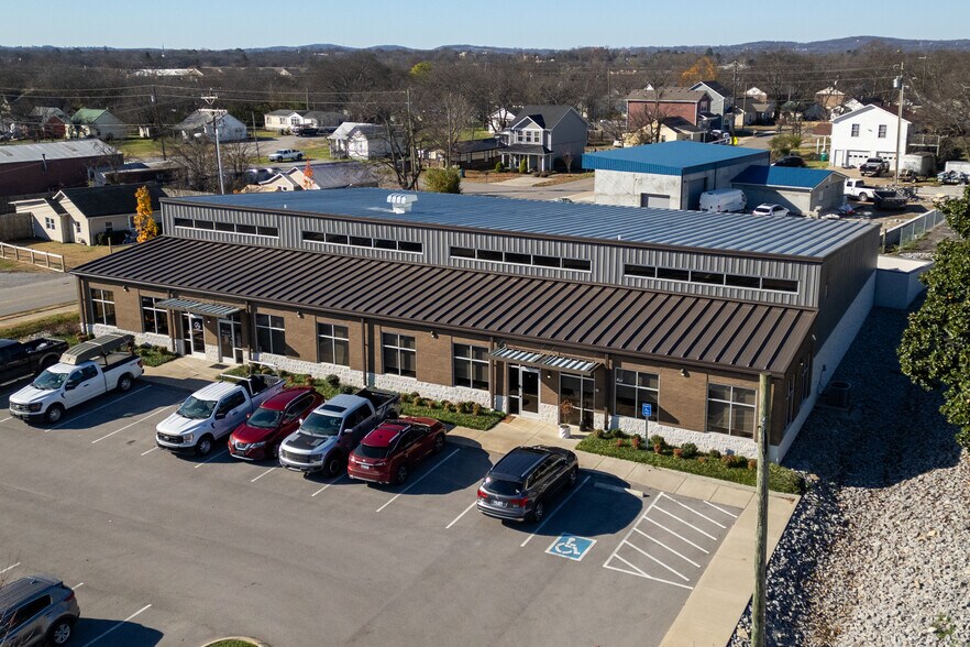802 N Cumberland St, Lebanon, TN à louer - Photo principale – Image 1 sur 16