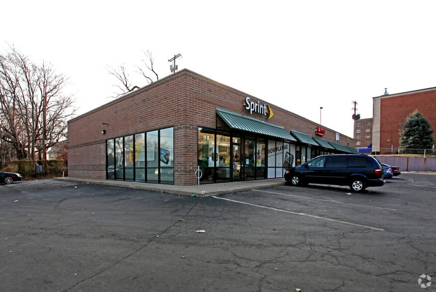 3625-3631 Broadway St, Kansas City, MO à vendre - Photo de l’immeuble – Image 2 sur 4