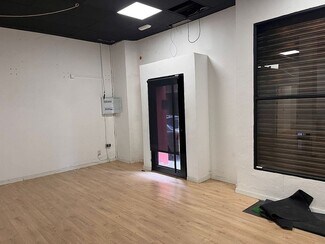 Plus de détails pour Local commercial à louer