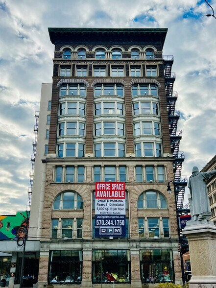 150 N Washington Ave, Scranton, PA à louer - Photo de l’immeuble – Image 1 sur 4