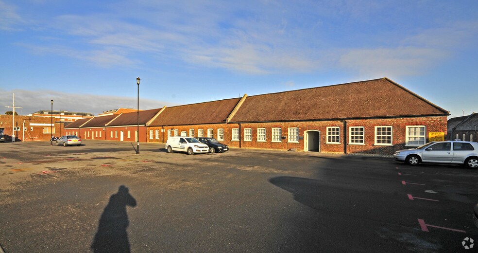 Weevil Ln, Gosport à louer - Photo de l’immeuble – Image 3 sur 3