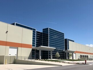 Plus de détails pour 2449 S 6755 W, West Valley City, UT - Industriel/Logistique à louer