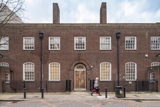 25 Settles St, Londres à louer Photo de l’immeuble– Image 1 sur 1