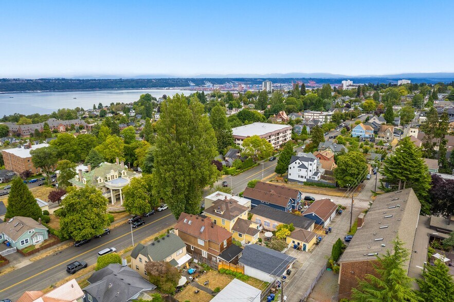1012 N I St, Tacoma, WA à vendre - Photo de l’immeuble – Image 3 sur 34