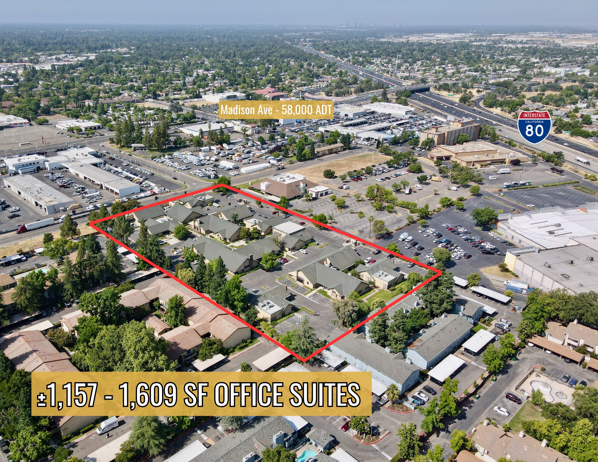 4811 Chippendale Dr, Sacramento, CA à louer Photo principale– Image 1 sur 12