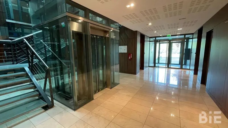 18 Avenue Pythagore, Mérignac à vendre - Hall d’entrée – Image 3 sur 10