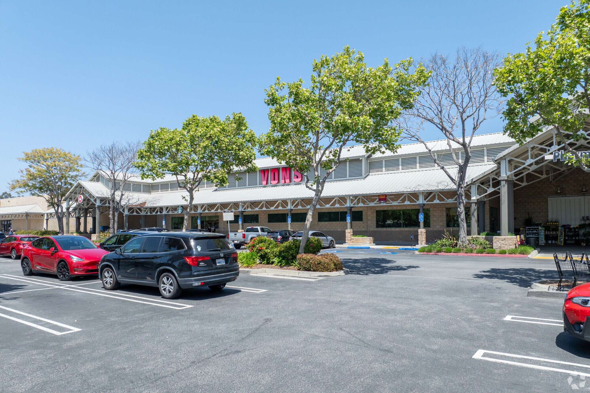 3900 Broad St, San Luis Obispo, CA à vendre Photo principale– Image 1 sur 6