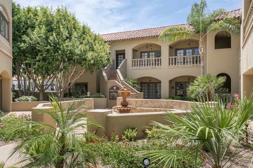 10245 E Via Linda Blvd, Scottsdale, AZ à louer - Photo de l’immeuble – Image 2 sur 2