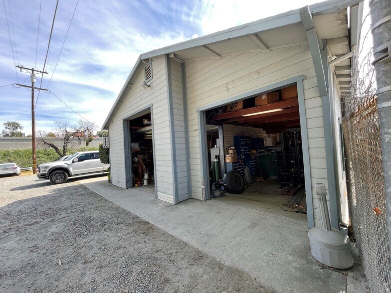 100 Union St, Pacheco, CA à vendre - Photo de l’immeuble – Image 3 sur 3