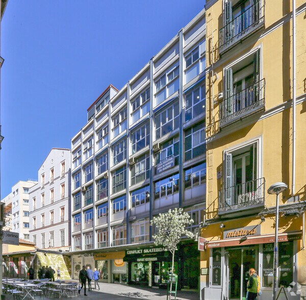 Bureau dans Madrid, Madrid à vendre - Photo de l’immeuble – Image 1 sur 1