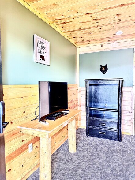 1665 Whisper Ridge Rd, Ashton, ID à vendre - Photo de l’immeuble – Image 3 sur 139