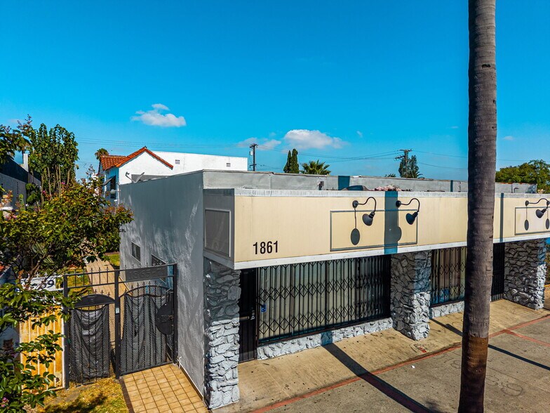 1861 Pacific Ave, Long Beach, CA à vendre - Photo de l’immeuble – Image 1 sur 27
