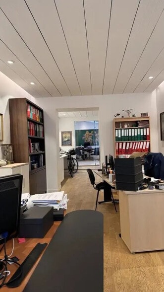 Local commercial dans Paris à vendre - Photo intérieure – Image 3 sur 5