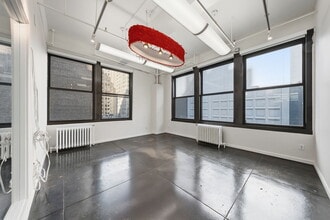 146 W 29th St, New York, NY à louer Photo intérieure– Image 2 sur 11